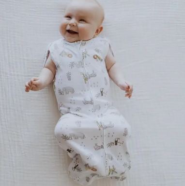 NEWBORN SNUG SWADDLE 0-3 MONTHS