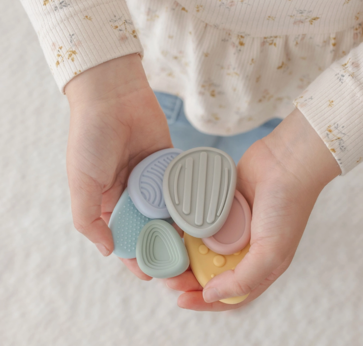 WORRY STONES- CALMING SENSORY FIDGET FOR KIDS ( SET OF 6 )