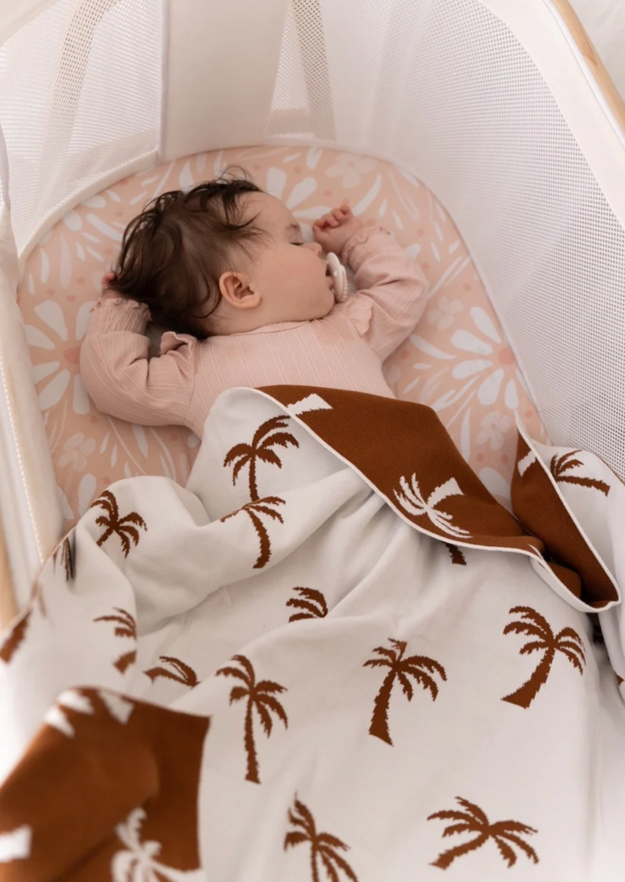 BEBE -  SANDY PALM TREE BLANKET