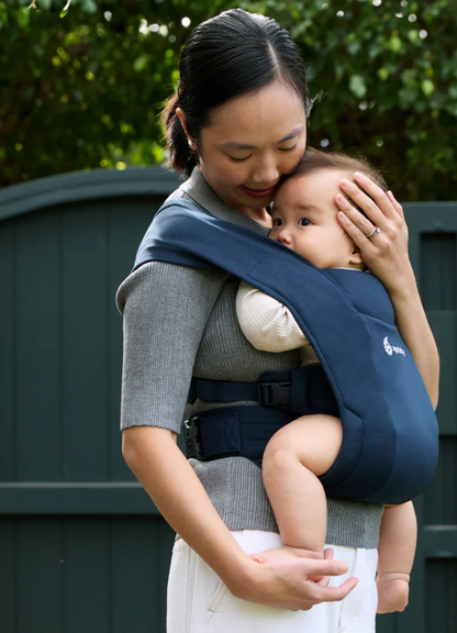 ERGOBABY EMBRACE NEWBORN CARRIER-midnight blue