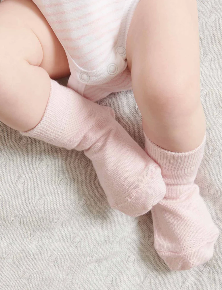 PUREBABY - PALE PINK 3 PACK SOCKS 0-3 MONTHS