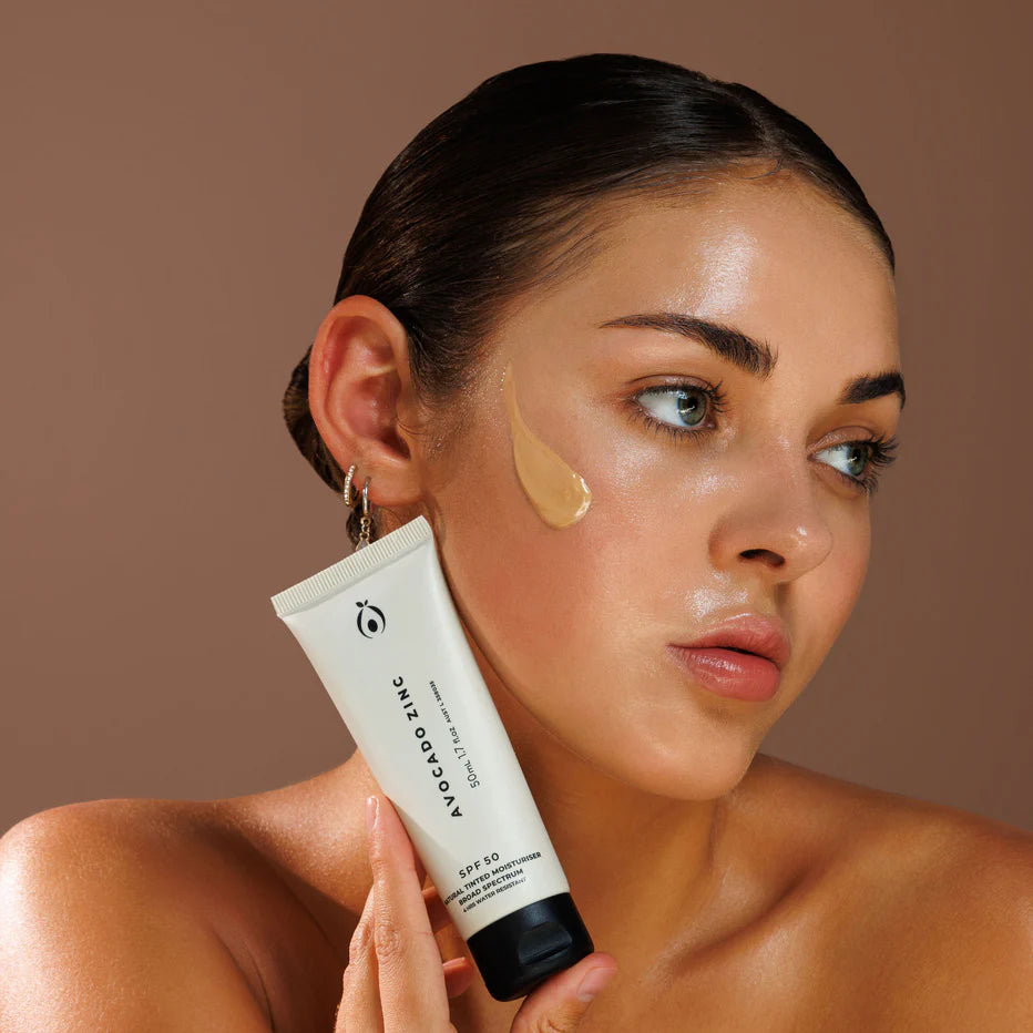 AVOCADO ZINC- SPF 50 NATURAL TINTED MOISTURISER (LIGHT-MEDIUM)