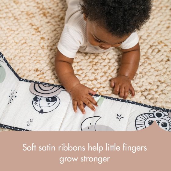 Tiny Love Black & White Decor Double Sided Book